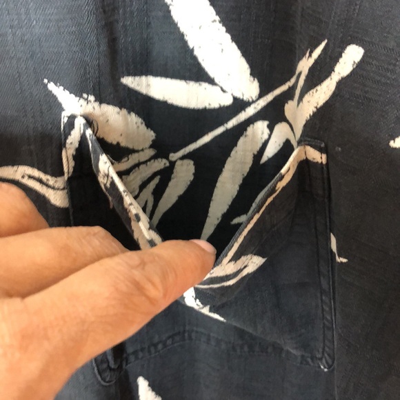 Bill Blass Mens 100% Silk Top Shirt Bamboo Wooden Buttons Short Sleeves L LARGE - Picture 7 of 10